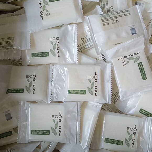 200 x EcoLOGICAL Cleansing Bar Soap Travel Size Hotel Soap Gift Stocking Stuffer - Picture 1 of 5